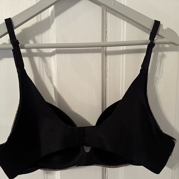 Victoria’s Secret Lined Demi Bra size 36c - Picture 2 of 6